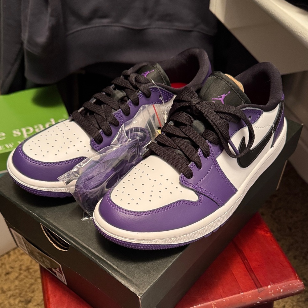Nike Purple and White Women's Sneakers